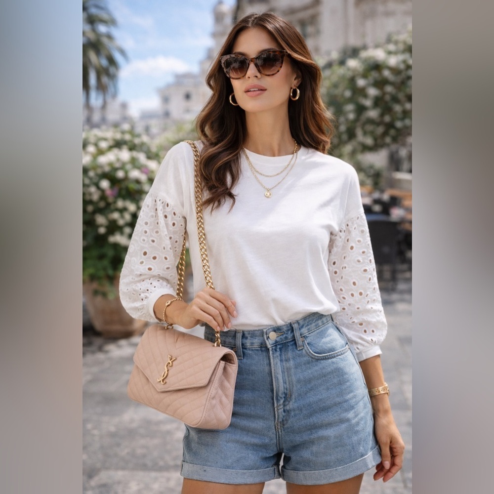 Eyelet sleeve top